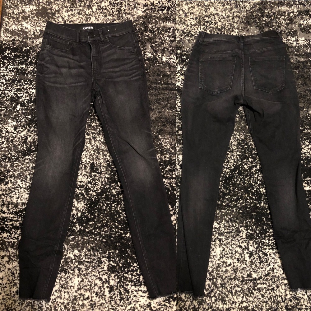 NWOT Express perfect curves jean leggings